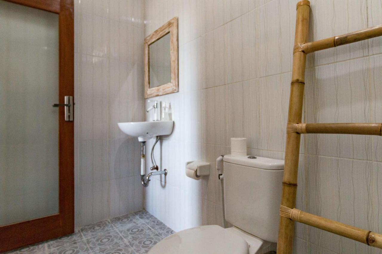 קנגו Dicky Guest House 2 Batu Bolong מראה חיצוני תמונה